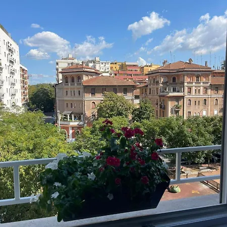 Trastevere Luxury By Bita Affittacamere 4*